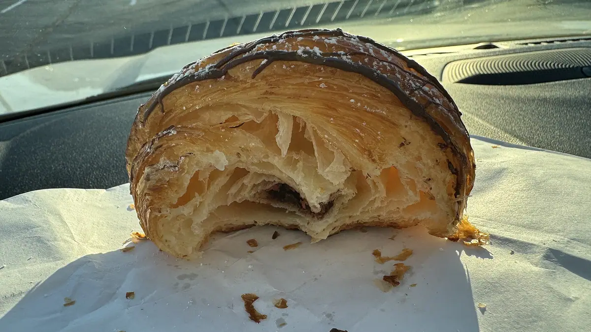 Glitz Cakes by Belle – patisserie in Newport town centre